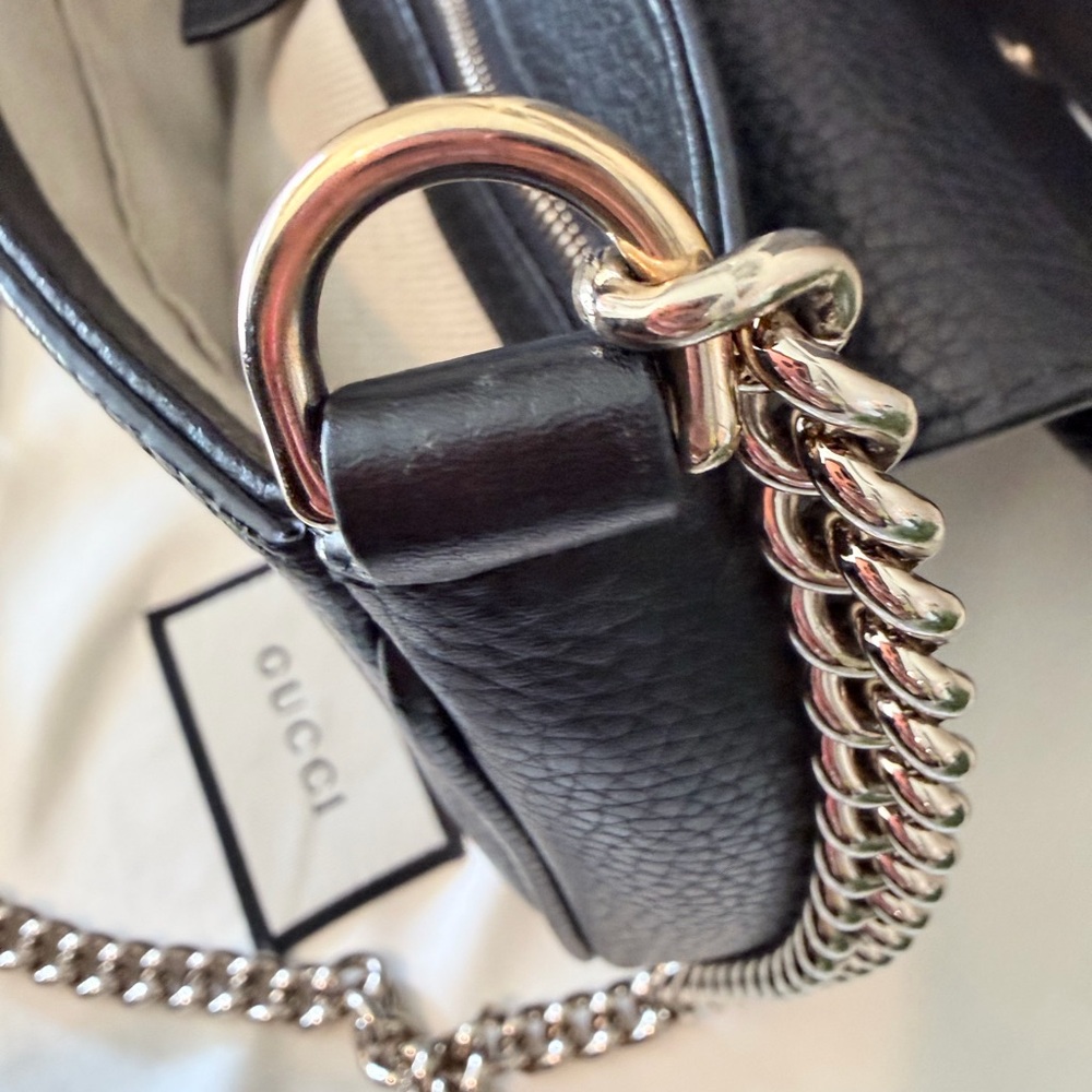 Gucci Soho Crossbody with Chain Strap - Picture 12 of 16